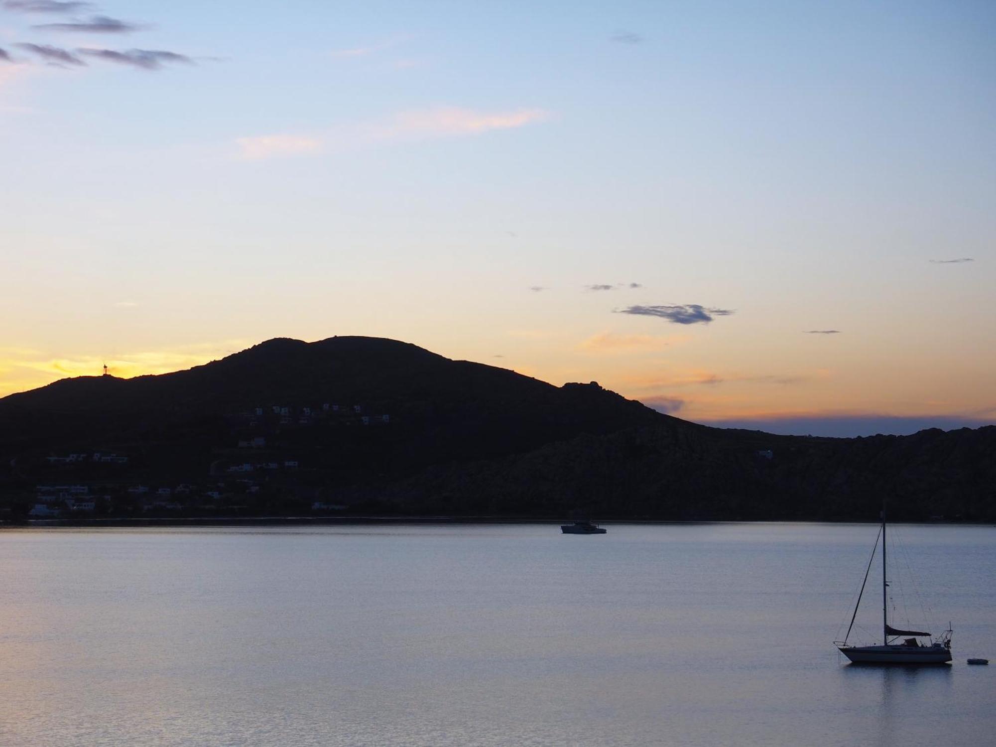 Ochre Dream, Beach Front & Sunset Villa Naousa エクステリア 写真
